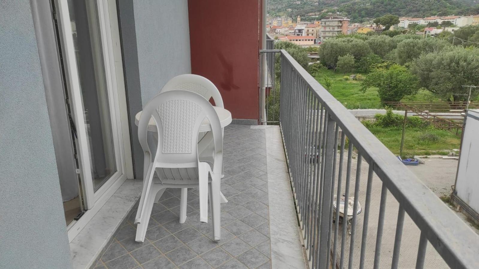 סאפרי La Perla Del Tirreno Guest House מראה חיצוני תמונה