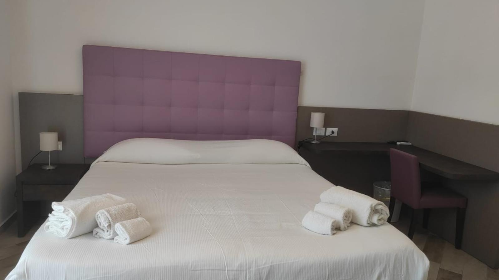 סאפרי La Perla Del Tirreno Guest House מראה חיצוני תמונה